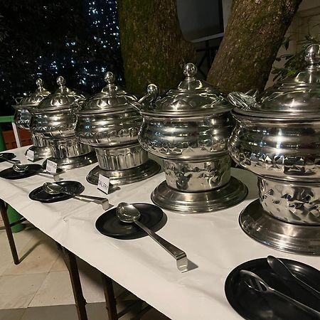 Cedar Woods Resort By Heyan Hotels ナイニタール エクステリア 写真