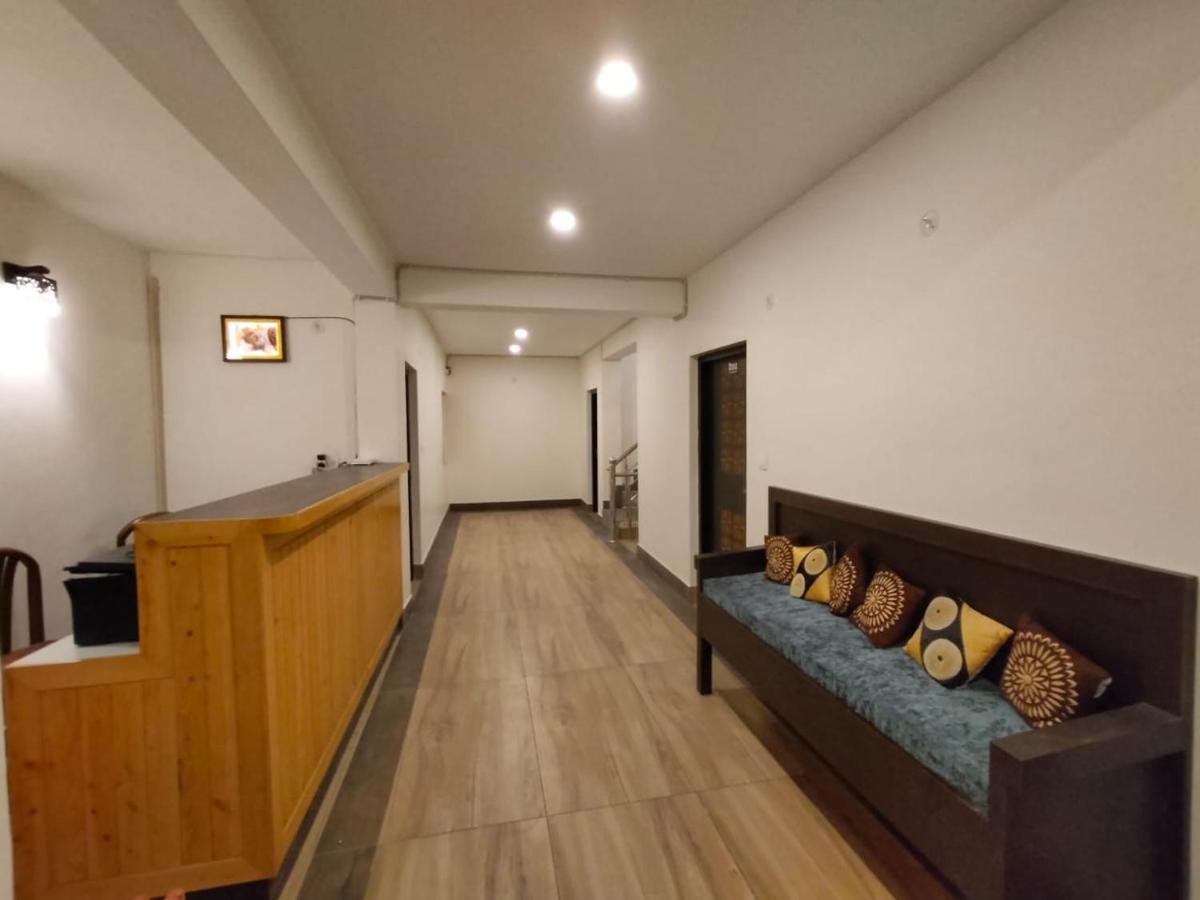 Cedar Woods Resort By Heyan Hotels ナイニタール エクステリア 写真