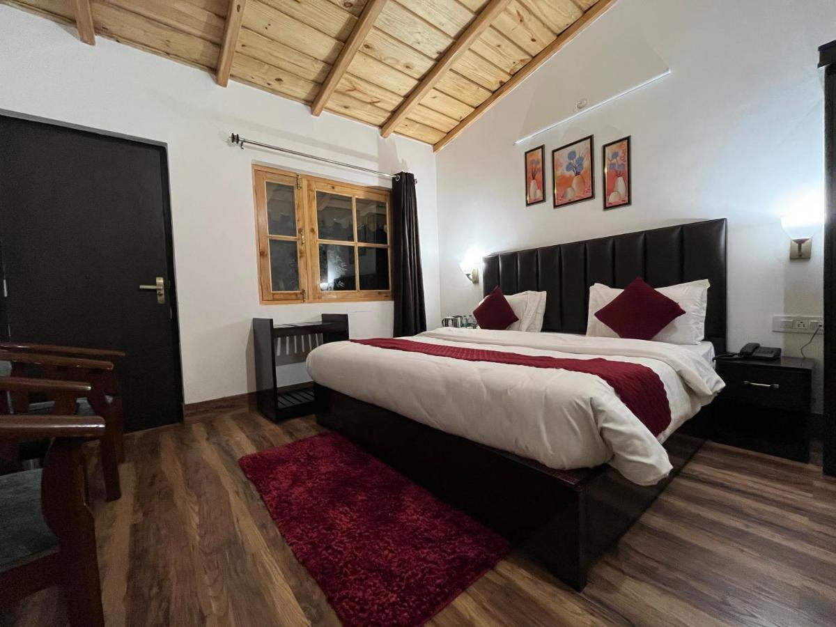 Cedar Woods Resort By Heyan Hotels ナイニタール エクステリア 写真