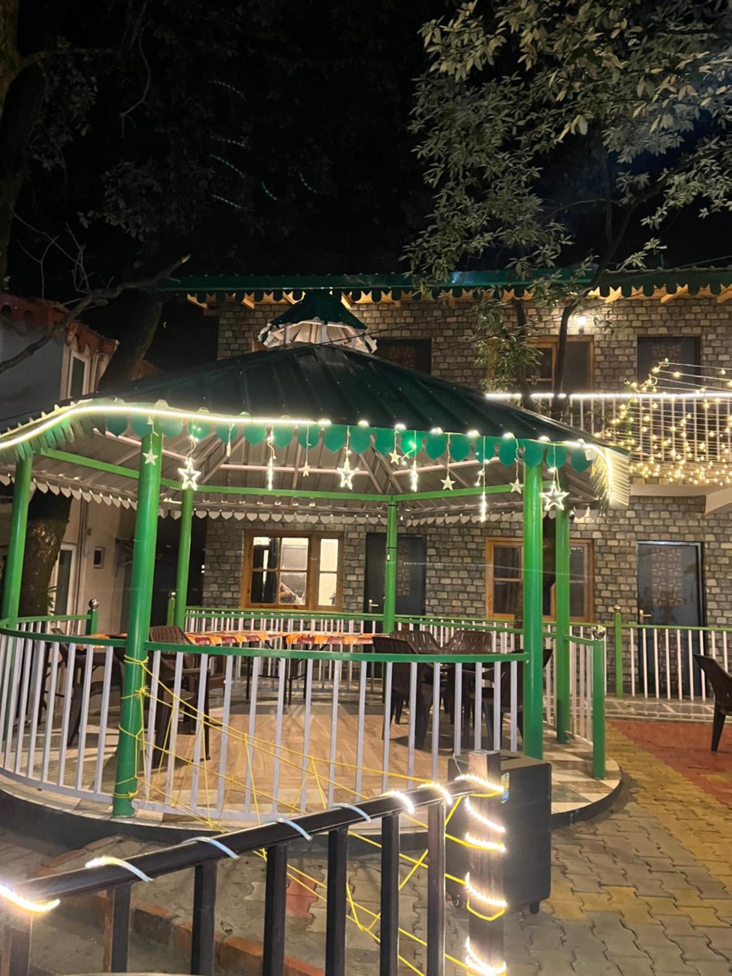 Cedar Woods Resort By Heyan Hotels ナイニタール エクステリア 写真