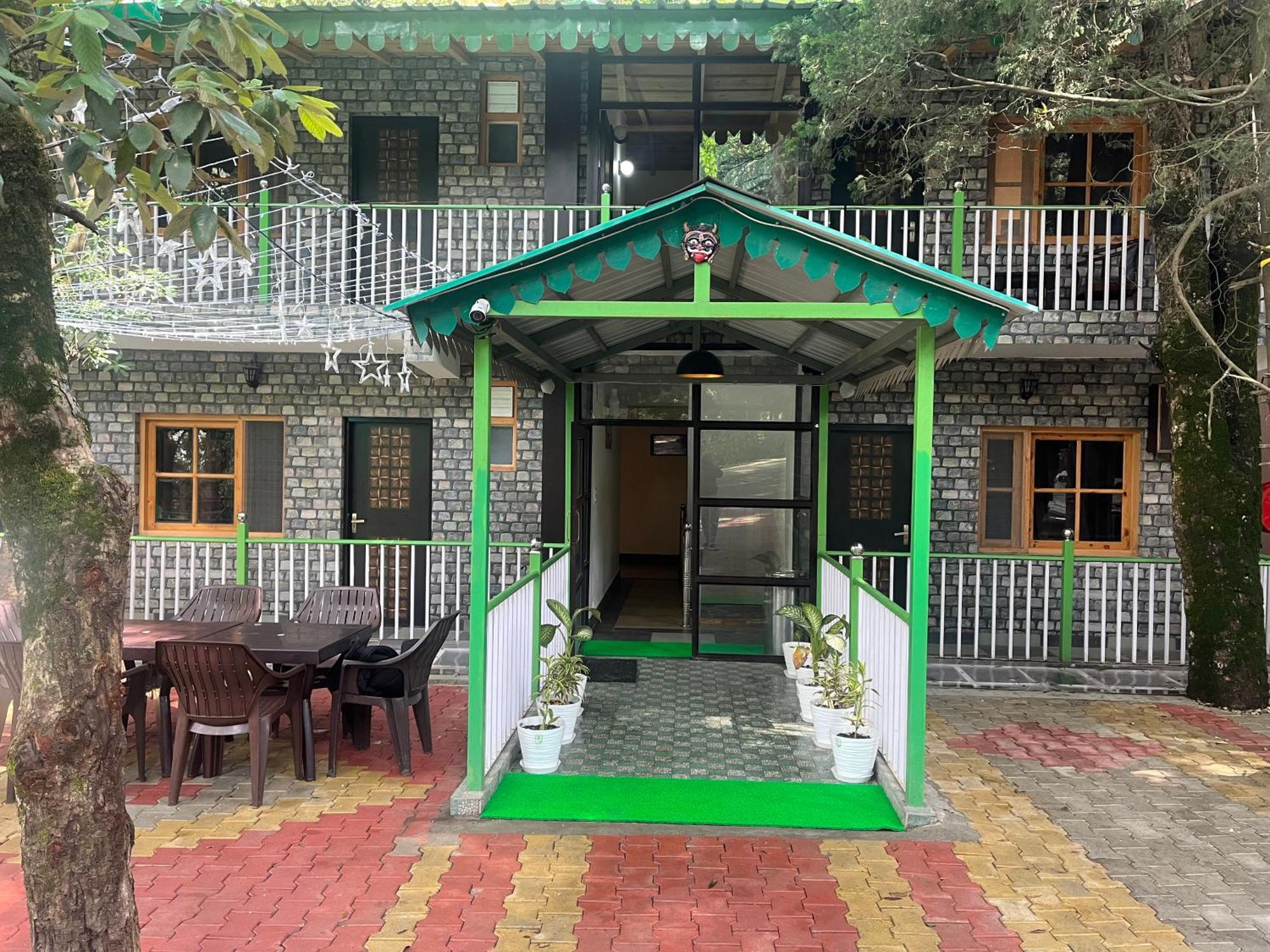 Cedar Woods Resort By Heyan Hotels ナイニタール エクステリア 写真